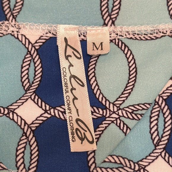 Lulu B size Medium Shades of Blue 3/4 Sleeve Top - Picture 8 of 9